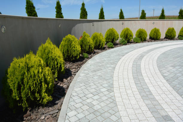 Best Driveway Paving Contractor  in Hueytown, AL